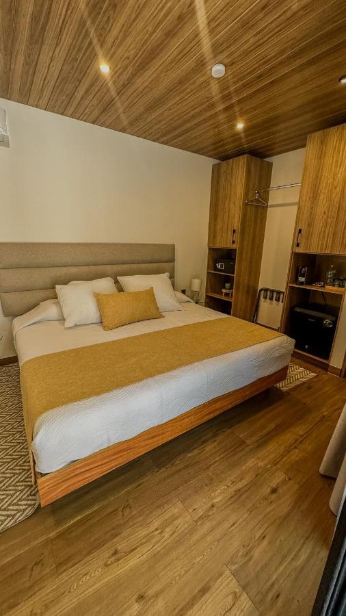 Antigua Guesthaus Hotel *
